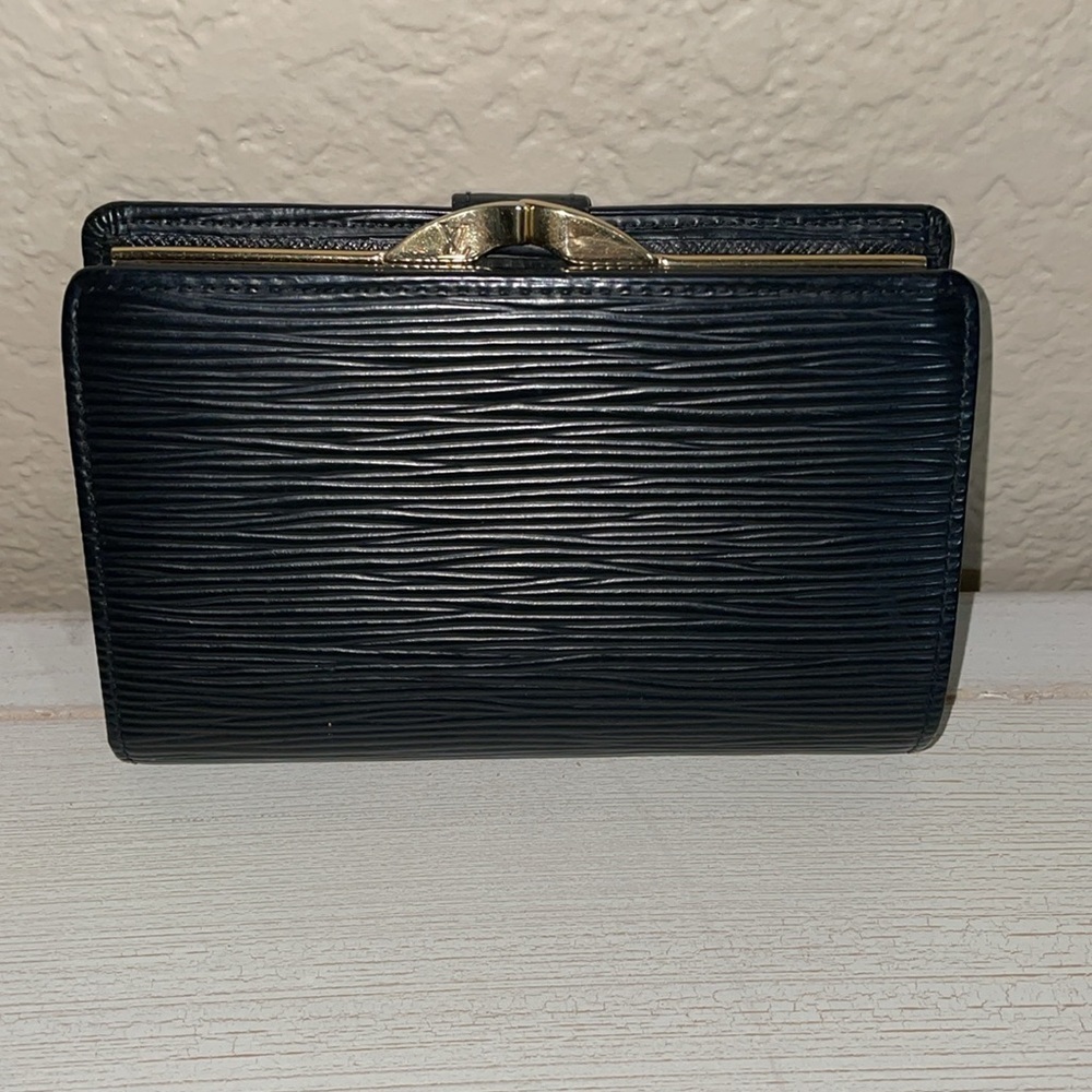 Louis Vuitton Wallet Epi Porte Monnaie Billets Viennois Leather Bifold Wallet 🔥